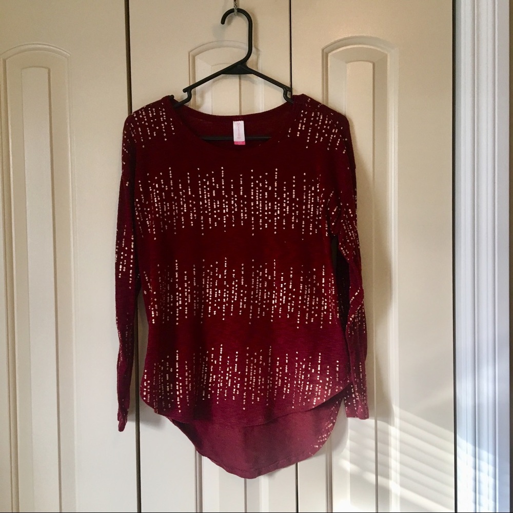 No Boundaries Red & Gold long sleeve size small